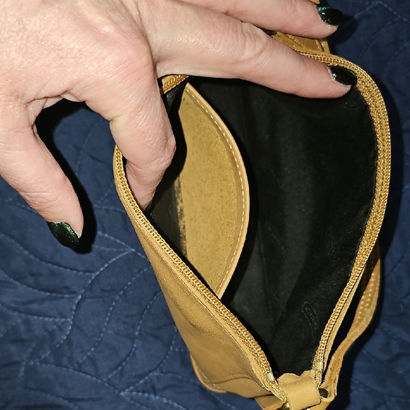 Coach Vintage Demi Bleeker Baguette Elegant Tan Wristlet Great Condition - Picture 4 of 9